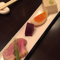 魚斉 - 桜豆腐、燻製玉子、新さつまいも