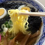 寒風山食堂 - 男鹿岩のりラーメン　麺アップ