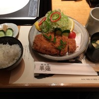 華蓮 博多店 - 黒豚のとんかつ