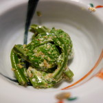 鶴の湯温泉 - こごみ胡麻和え