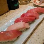 Sushi Matsu - まぐろ５貫もり