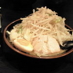 麺屋 荒井 - みそラーメン（野菜中盛、ニンニク付き）　その2