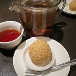 廣東料理 民生 - ごま団子