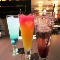 廣東料理 民生 ヒルトンプラザウエスト店 - オリジナル　チャイニーズカクテル（各９２０円）で乾杯！