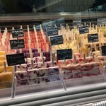 パレタス 東京ミッドタウン店 - 