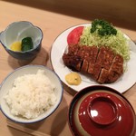 とんかつ とんき - 蓋つきの豚汁椀