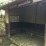 とんかつ とんき - 待合