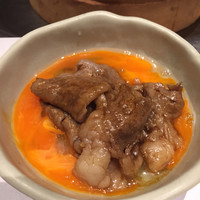 スギモト 本店 - 溶き卵は名古屋コーチン、お肉は黒毛和牛です。