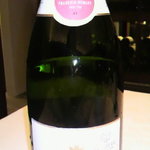 ハウスシャンパンはHenri Giraud