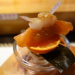 弘寿司 - マスの漬け withオレンジ、白魚