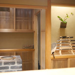 東麻布 天本 - カウンター席からの眺め