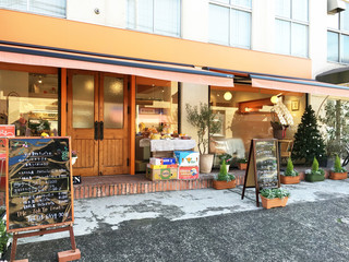 TOKYO FRUITS - 店舗外装
