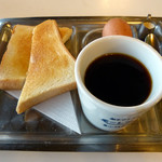 オレンジペコー喫茶 - こちらはモーニング。飲み物はモーレツ紅茶です。(2012年9月撮影)