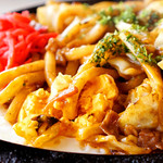 オレンジペコー喫茶 - 熱々の鉄板に乗っていて美味しい♪