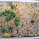 崎陽軒 - 炒飯弁当 ８６０円(税込)(2017年4月30日撮影)