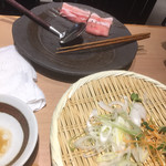 オイルしゃぶしゃぶ 和達  渋谷 宇田川町店 - 