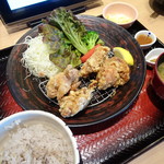 大戸屋 - 香味唐揚げ定食(849円)