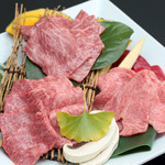 Sumibiyakiniku Nikunabeya Koube Biidoro - 