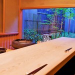 緒方 - カウンター席