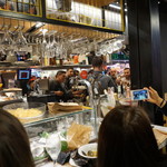 El Quim de la Boqueria - 活気ある厨房（9名いた）