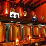 East West Brewing Company - 店内の雰囲気