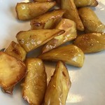 東華菜館 - 「抜絲地瓜」