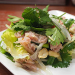 ソンポーン - ヤム ネーム