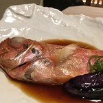 おもてなし旬魚と地鶏 ととや 立川店 - 金目鯛の煮付け