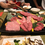 焼肉 宝山 - 