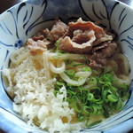 手打ちうどん　はるや - 「肉釜玉」520円