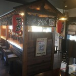 博多 三氣 - 内観写真:屋台カウンター席　10席