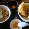 山田うどん 大沼店