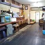 平野屋 - 店内(2017年5月3日撮影)