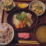 一心茶房 - 日替わり定食(\800)　鶏と野菜のアジアンスープ煮