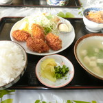 徳市 - 牡蠣フライ定食