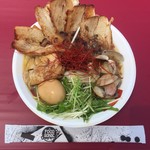 トリュフ香る貝汁塩ラーメン（スペシャル盛り）