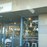 Sunny Days Monsarrat Ave Honolulu - 