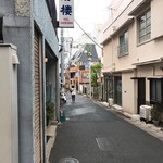 光陽楼 - 外観（前の通り）