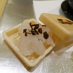 トゥ・ラ・ジョア - 白海老の最中