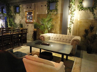 Antique Café on ℃ - 