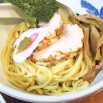 たけちゃんにぼしらーめん - つけ麺の麺