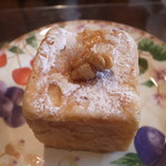 ブランジェ浅野屋 - キャラメルリンゴパン