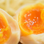 麺や しし丸。 - 半熟の味玉