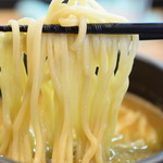 麺や しし丸。 - 麺リフトです(⌒∇⌒)