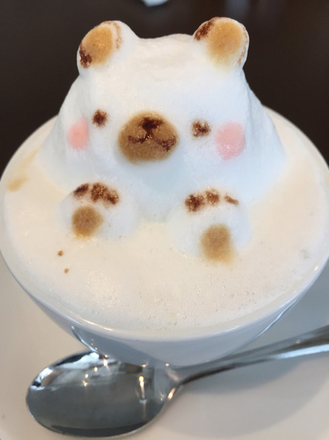 可愛い3dラテアート By エシカ ライトカフェ 栄店 Light Cafe 矢場町 カフェ 食べログ