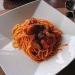 パスタ（ツナとナスのトマトソース）
