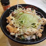 暁 製麺 - チャーシュー丼
