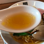 竹末東京Premium - スープはすっきりとした 鶏スープのあっさりとしたコクが美味しい♪