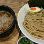 麺屋さくら - 飛び魚の焼き干しつけ麺 1.5玉
       #アゴイサム