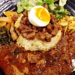 SPICY CURRY 魯珈 - ろかプレート(ラムカレーver) 